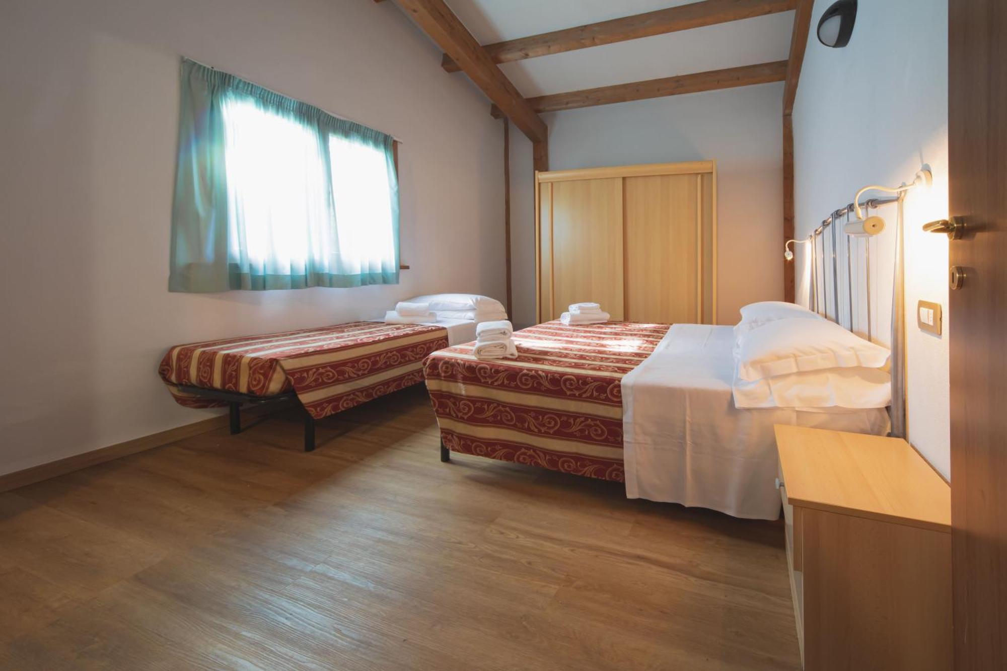 Heliopolis Camping & Village Pineto Eksteriør bilde