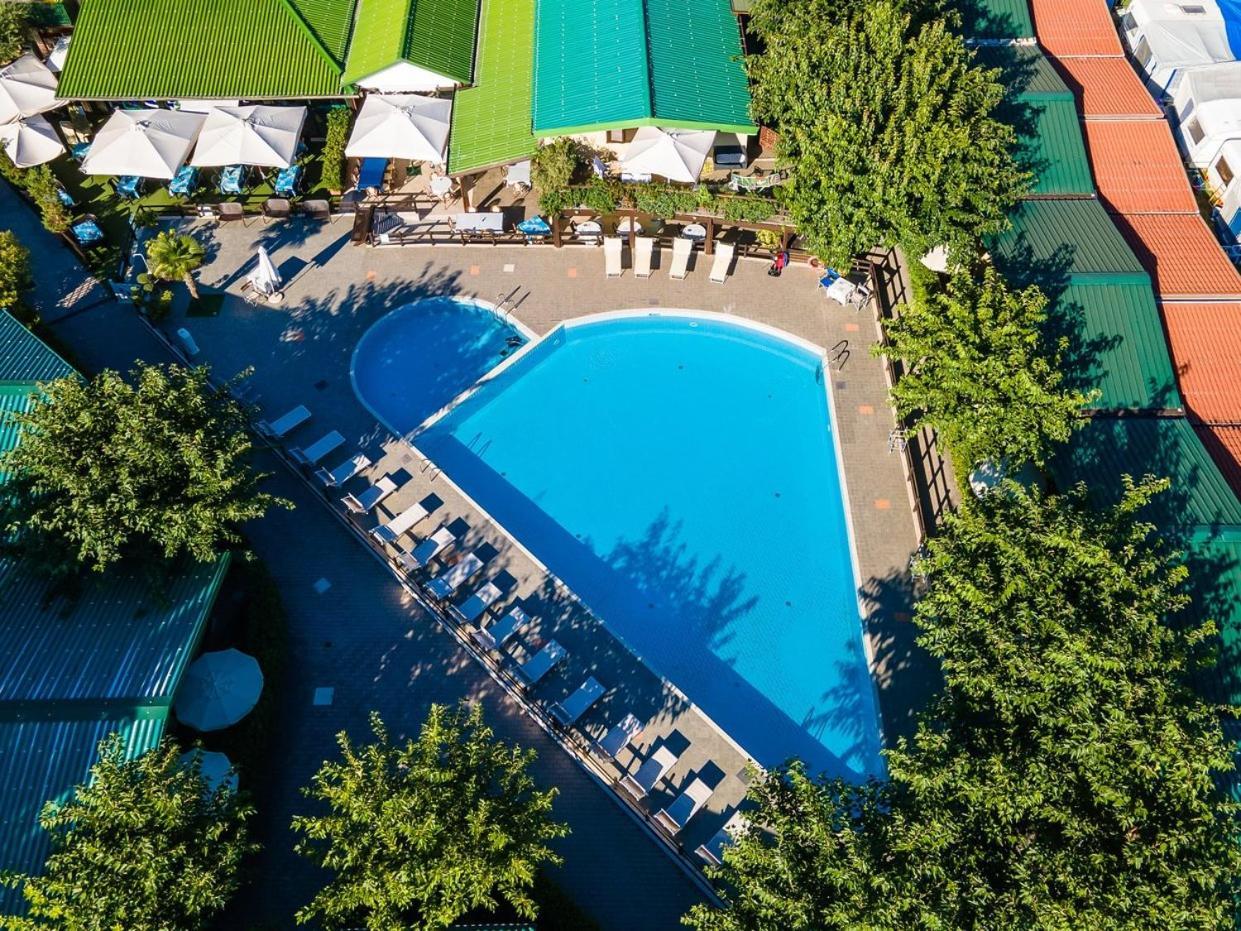 Heliopolis Camping & Village Pineto Eksteriør bilde